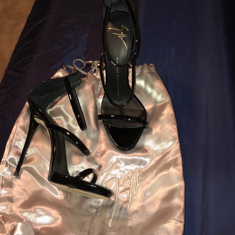 Giuseppe Zonatti heels